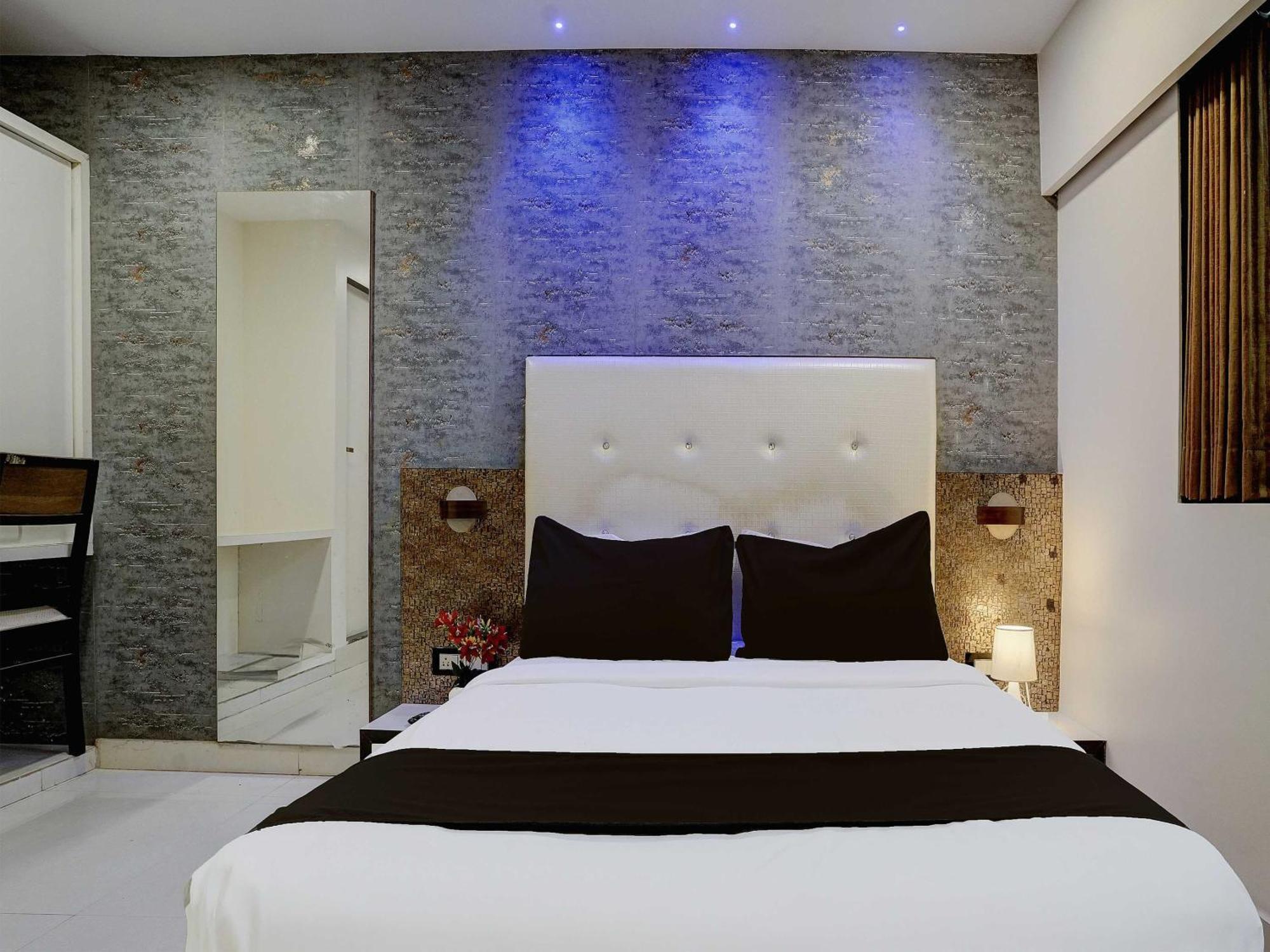 Hotel O Golden Star Βομβάη Εξωτερικό φωτογραφία