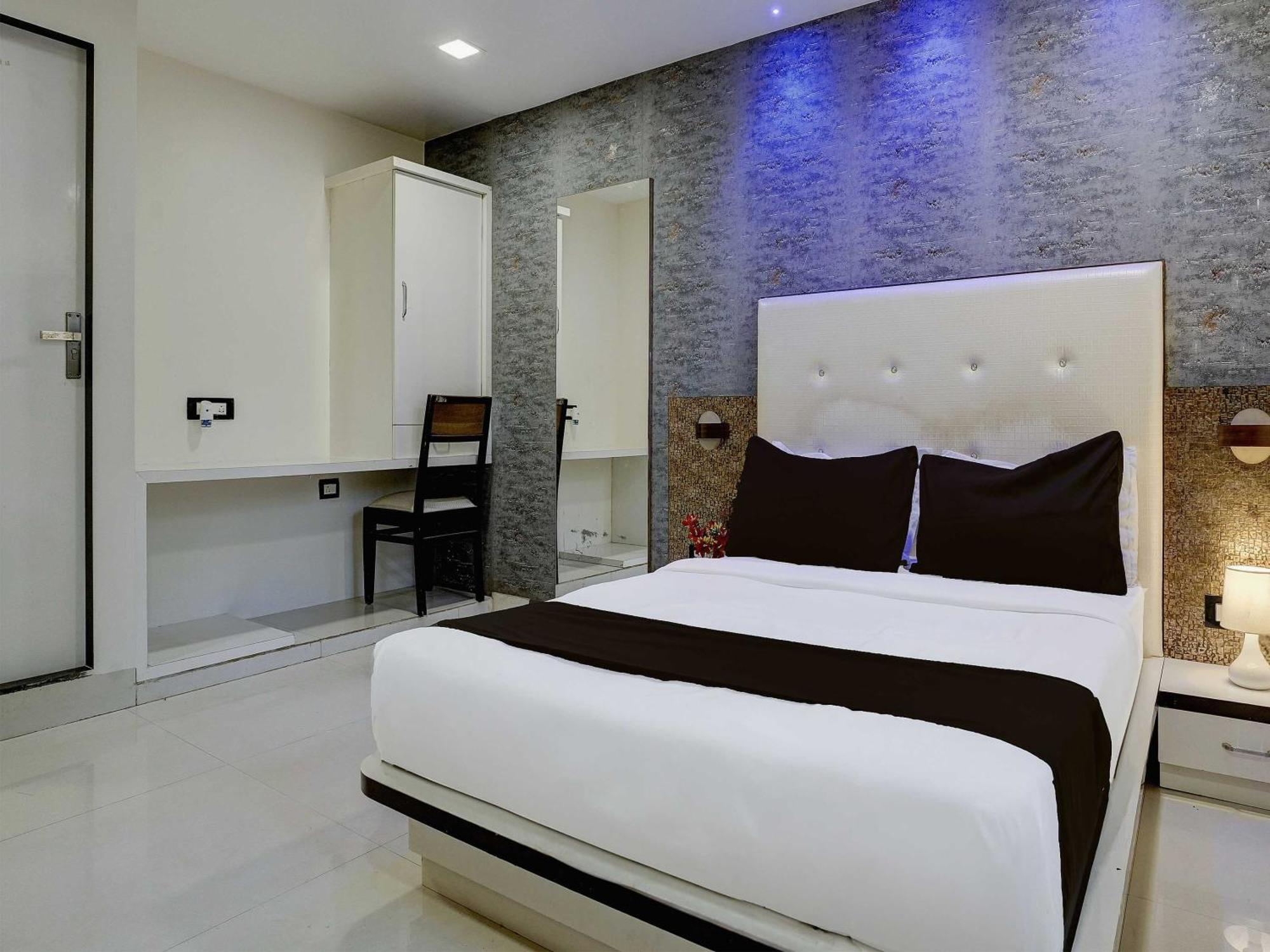 Hotel O Golden Star Βομβάη Εξωτερικό φωτογραφία